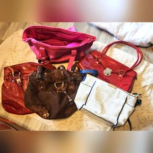Lot of handbags